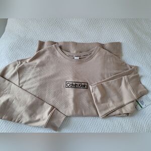 Calvin klein sweatshirt